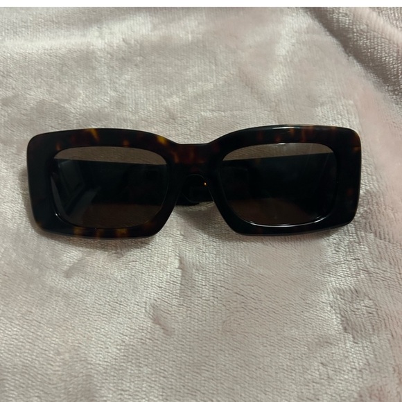 Versace Tortoise Shell Sunglasses with Gold Accents - Picture 6 of 10